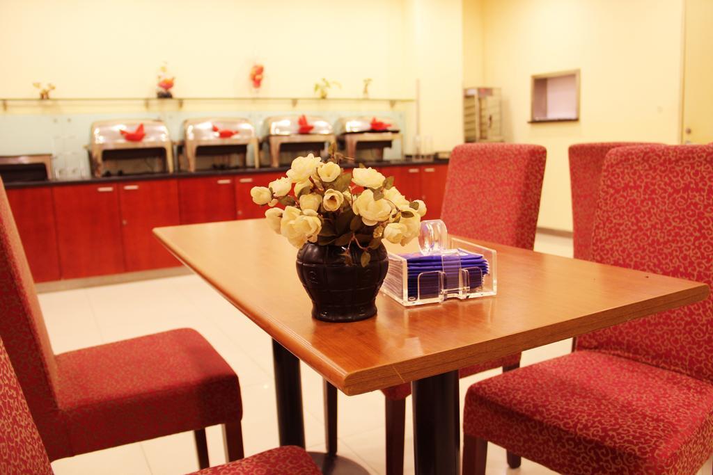 Hanting Hotel Shanghai Hongqiao Wuzhong Road Exterior foto